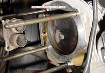 valve in piston 1.jpg