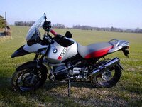 bmw_web02.jpg