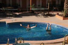 Pool.jpg