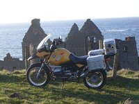 Dunluce Castle (d).jpg