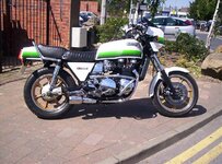 sam z1300 006.jpg