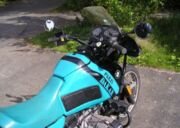 180px-1991-BMW-R100GS-PD-Teal-6304-2.jpg