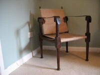 chair 001.jpg