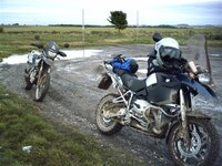 24-8-05 off road with Clive.JPG