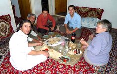 Evening meal Mansu and family.jpg