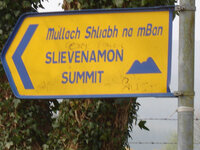Signpost Slievenamon.jpg