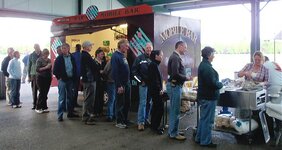 Diners at Hog Roast 3 23509 1.jpg