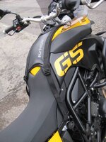 resized_Kreiga tank bag, 800gs 003.jpg