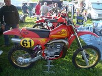 twin shock 006.jpg
