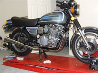 suz gs850g.jpg