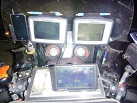 cockpit_390475.jpg