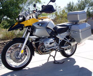 safariSet on yellow 12GS.jpg