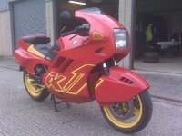 BMW K1 comp.jpg