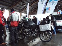 R1200GS with chains.jpg